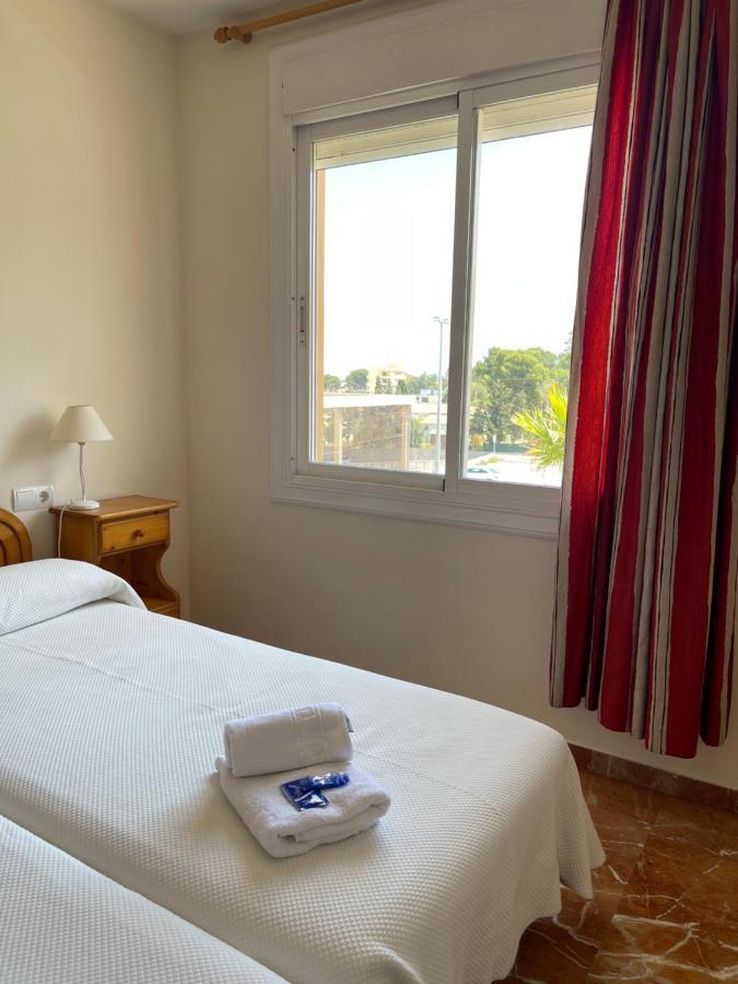 Aparthotel Residencial Vidalbir L'Alfas del Pi Bagian luar foto