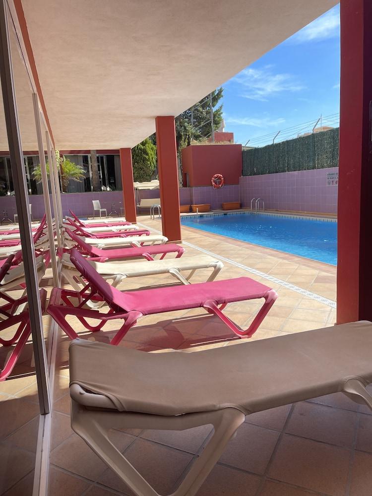 Aparthotel Residencial Vidalbir L'Alfas del Pi Bagian luar foto