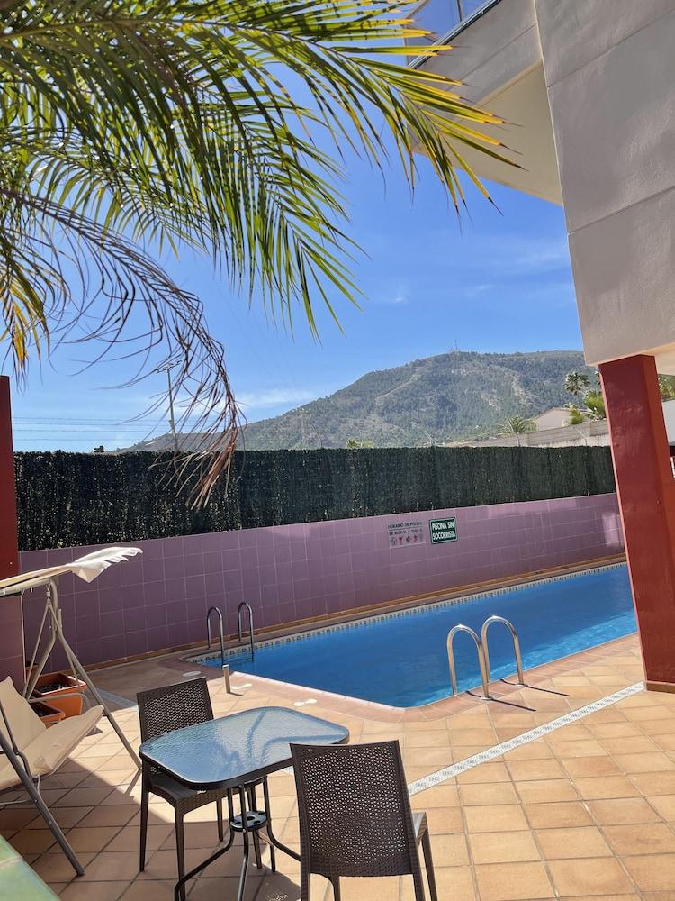 Aparthotel Residencial Vidalbir L'Alfas del Pi Bagian luar foto
